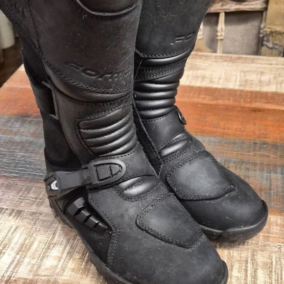 Tall Black Motorcycle Riding Boots - Picture 2 of 7